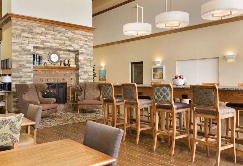 فندق Hampton Inn & Suites Tarpon Springs