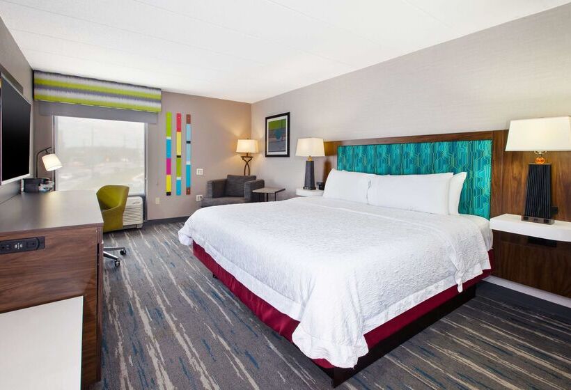 호텔 Hampton Inn College Park