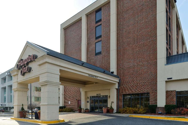 호텔 Hampton Inn College Park