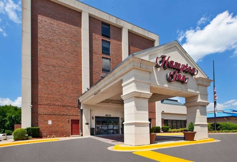 호텔 Hampton Inn College Park