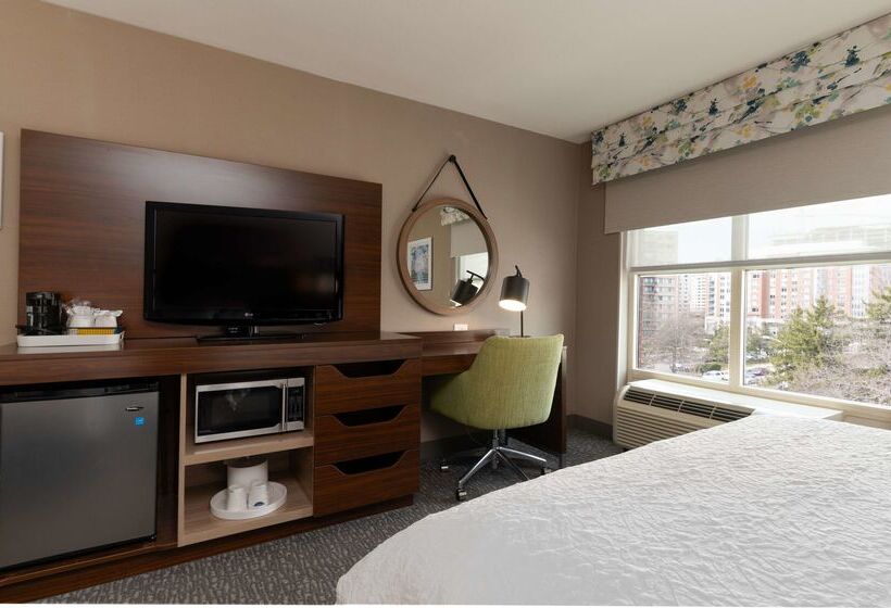 酒店 Hampton Inn & Suites Arlington Crystal City Dca