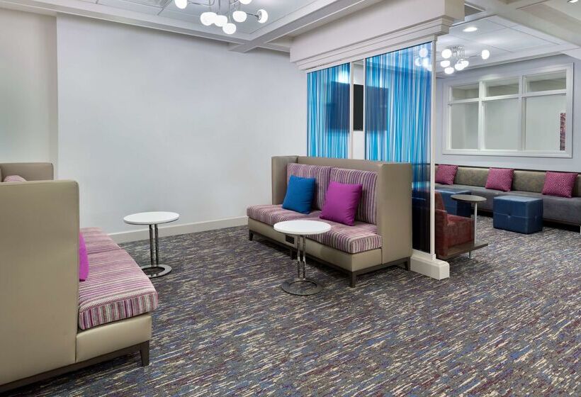 فندق Hampton Inn & Suites Buffalo Downtown