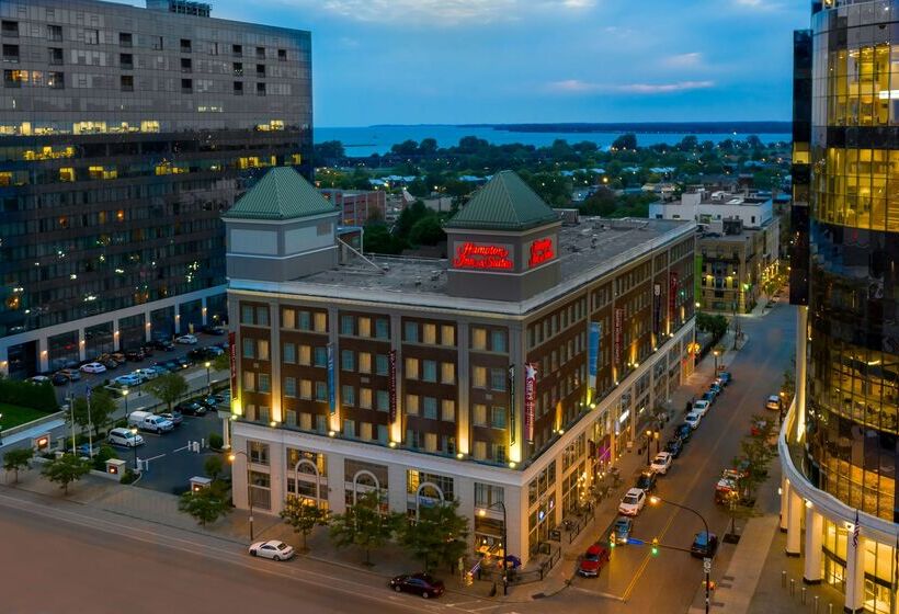 فندق Hampton Inn & Suites Buffalo Downtown