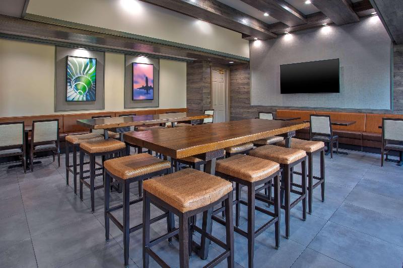 호텔 Hampton Inn & Suites Newark Airport Elizabeth