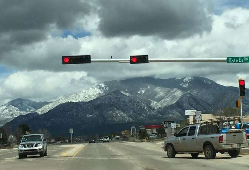 酒店 Hampton Inn Taos