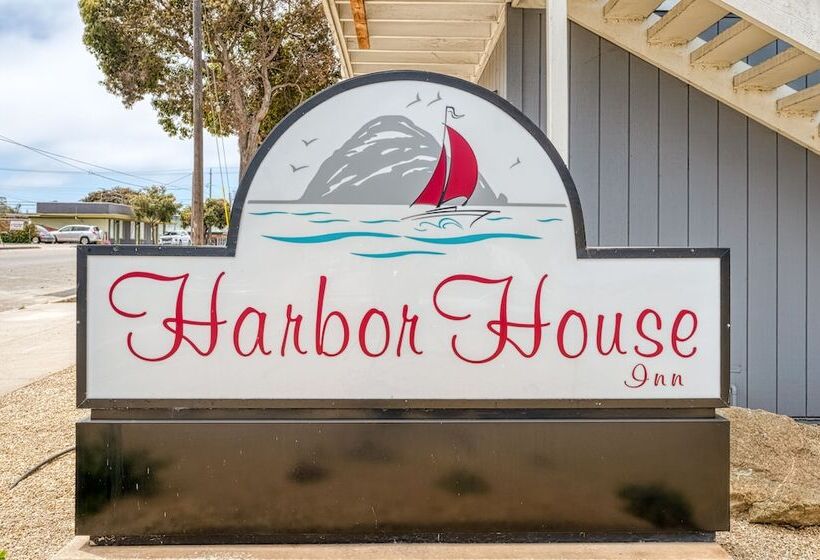 فندق Harbor House Inn