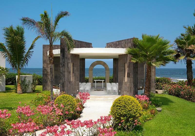 Hard Rock Hotel Vallarta All Inclusive