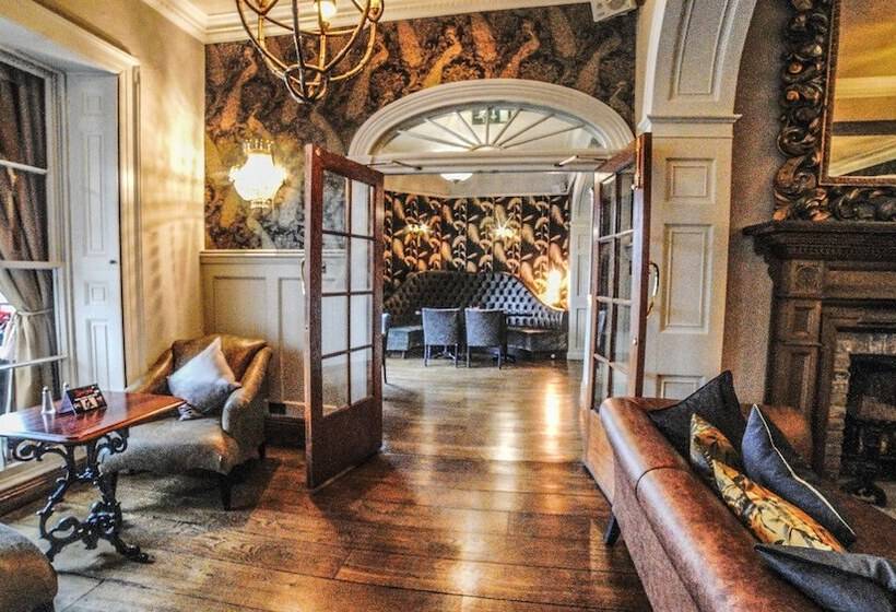 Отель Hardwick Hall