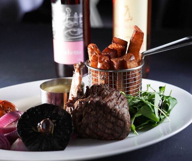 Отель Hardwick Hall