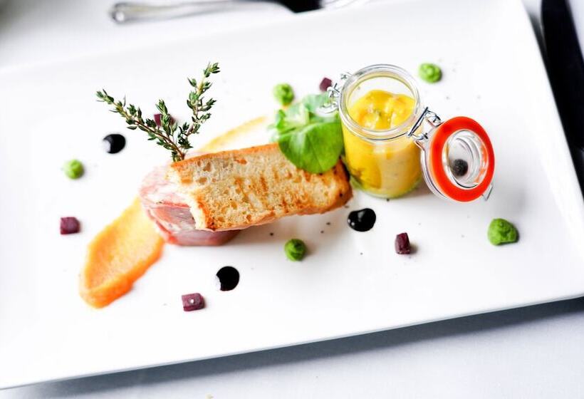 Отель Hardwick Hall