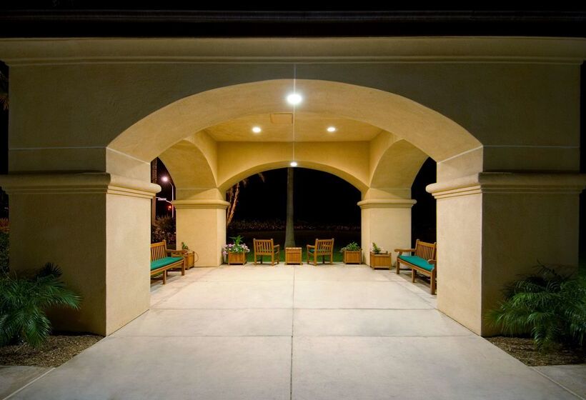 فندق Hilton Garden Inn Carlsbad Beach