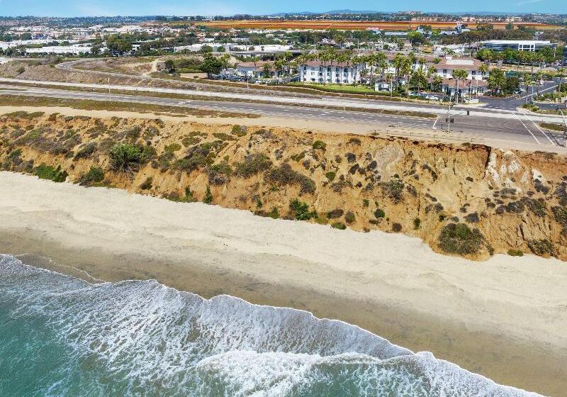 فندق Hilton Garden Inn Carlsbad Beach
