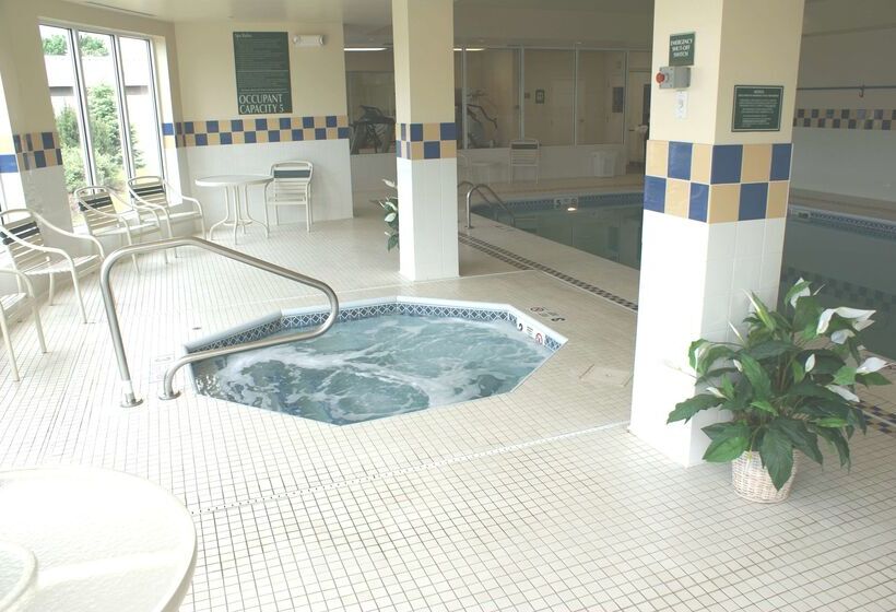 فندق Hilton Garden Inn Elmira Corning