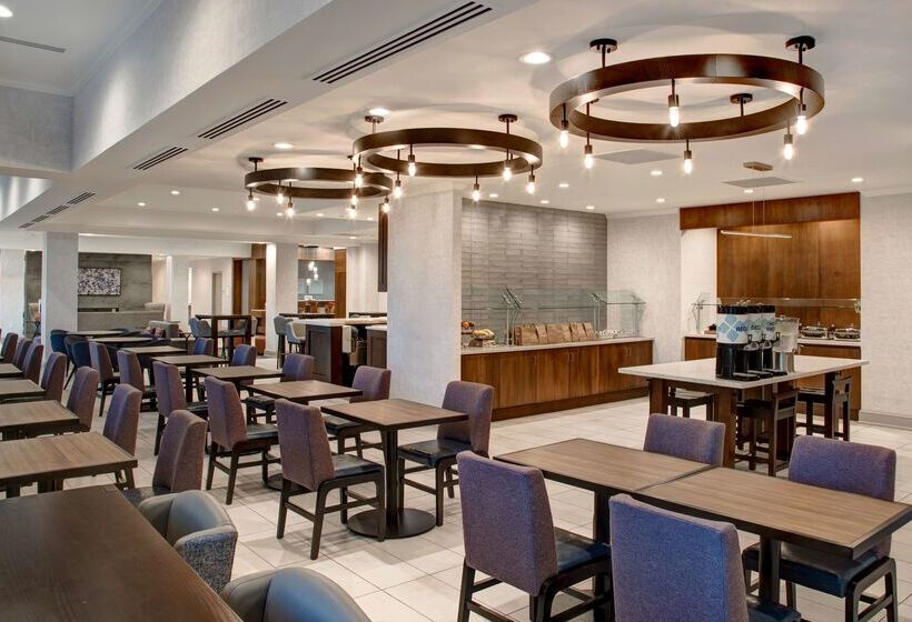 فندق Hilton Garden Inn Kansas City
