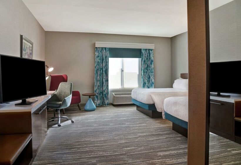 فندق Hilton Garden Inn Kansas City