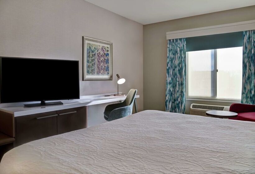 בית מלון כפרי Hilton Garden Inn Kansas City