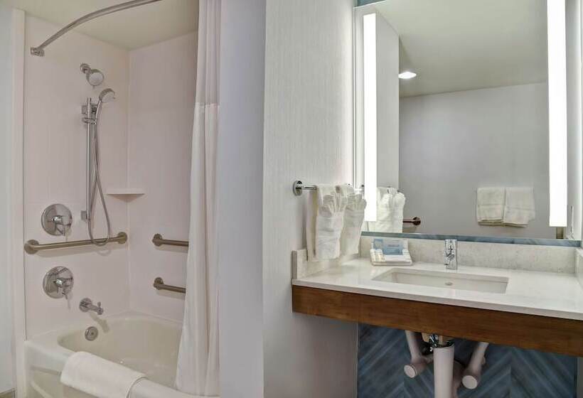 فندق Hilton Garden Inn Kansas City