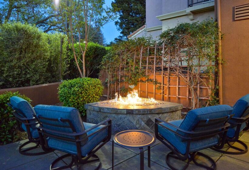 فندق Hilton Garden Inn Napa