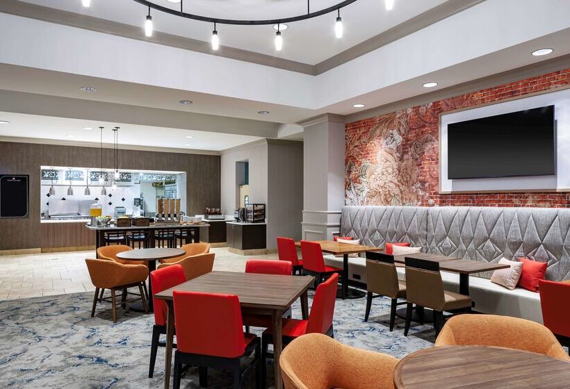 ホテル Hilton Garden Inn Omaha Downtown/old Market Area
