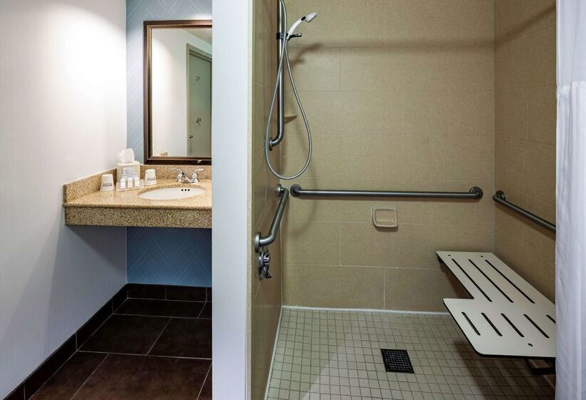 ホテル Hilton Garden Inn Omaha Downtown/old Market Area