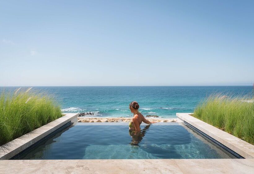 هتل Hilton Los Cabos