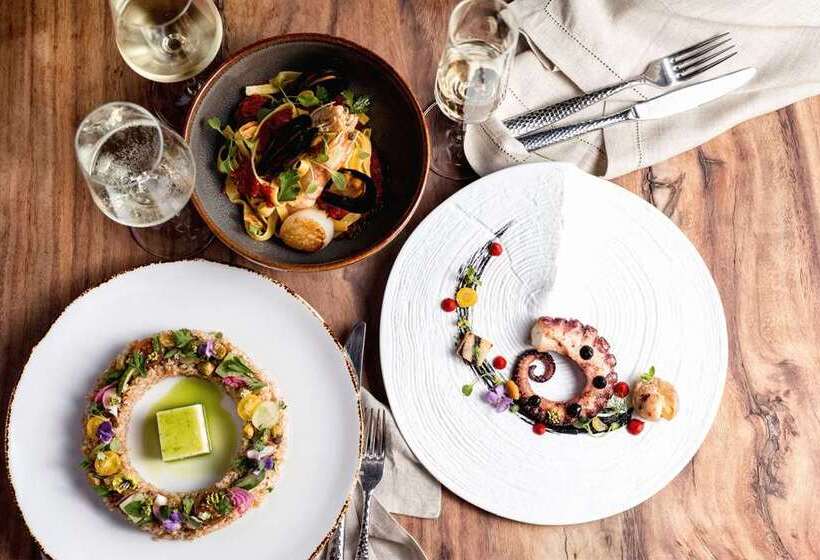 هتل Hilton Los Cabos