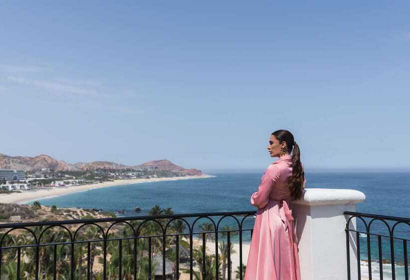 هتل Hilton Los Cabos