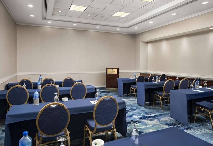 فندق Hilton Virginia Beach Oceanfront