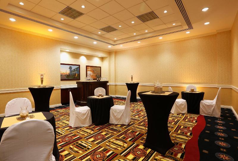 فندق Hilton Virginia Beach Oceanfront