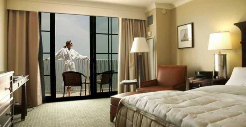 فندق Hilton Virginia Beach Oceanfront