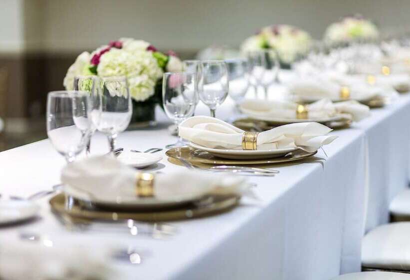 هتل Holiday Inn Chicago North Evanston, An Ihg