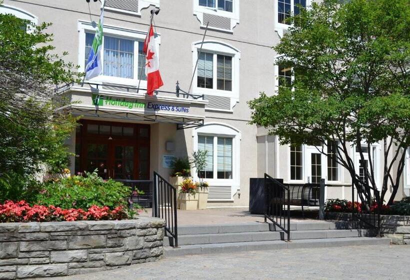 호텔 Holiday Inn Express & Suites Tremblant, An Ihg