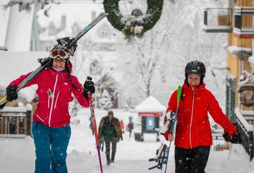 호텔 Holiday Inn Express & Suites Tremblant, An Ihg