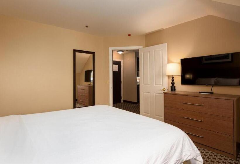 호텔 Holiday Inn Express & Suites Tremblant, An Ihg