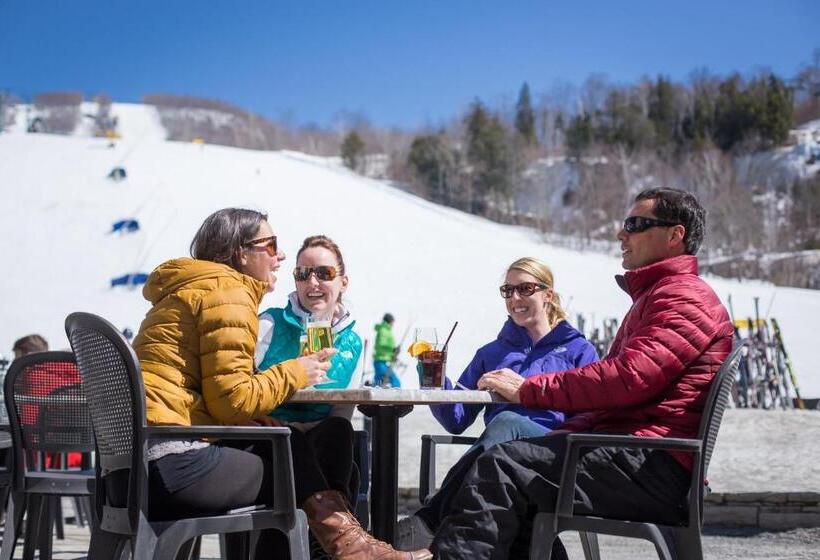 호텔 Holiday Inn Express & Suites Tremblant, An Ihg