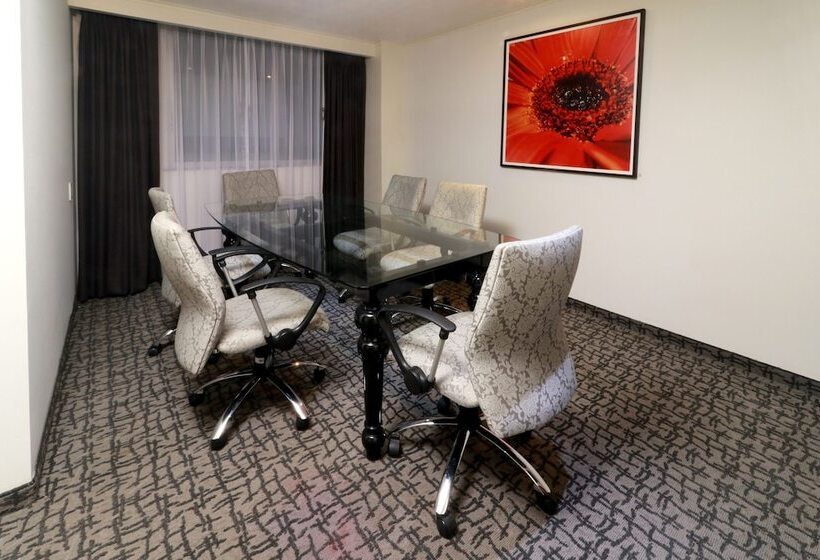 호텔 Holiday Inn Mexico City   Trade Center, An Ihg