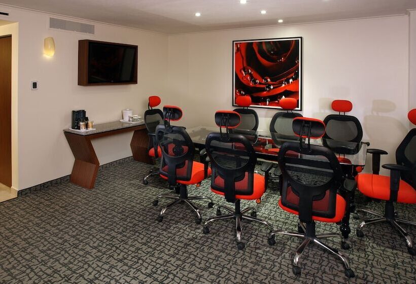 호텔 Holiday Inn Mexico City   Trade Center, An Ihg