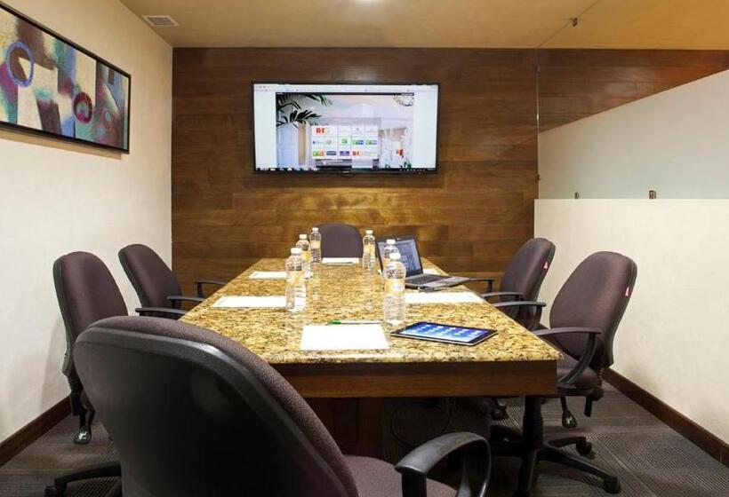 ホテル Holiday Inn Orizaba, An Ihg