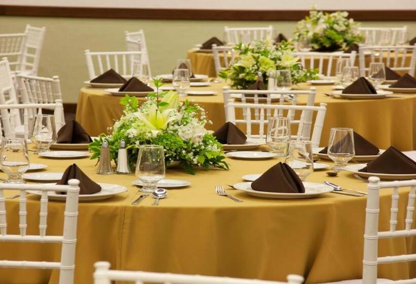 ホテル Holiday Inn Orizaba, An Ihg