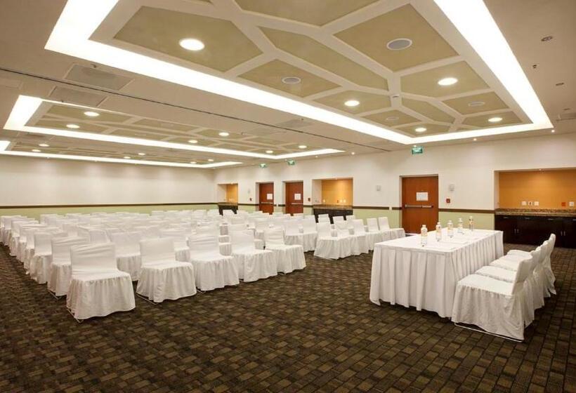 ホテル Holiday Inn Orizaba, An Ihg