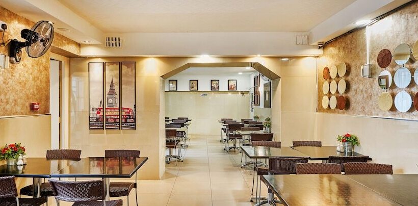 Huttons Hotel, Victoria London