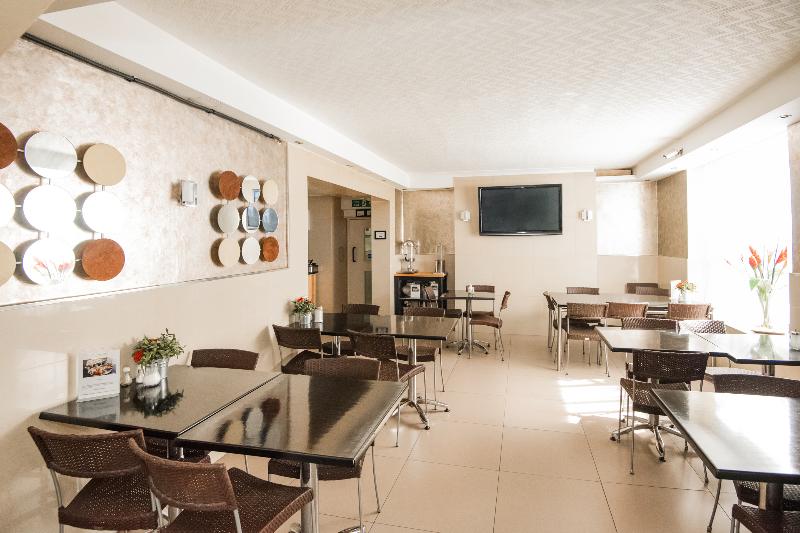 Huttons Hotel, Victoria London