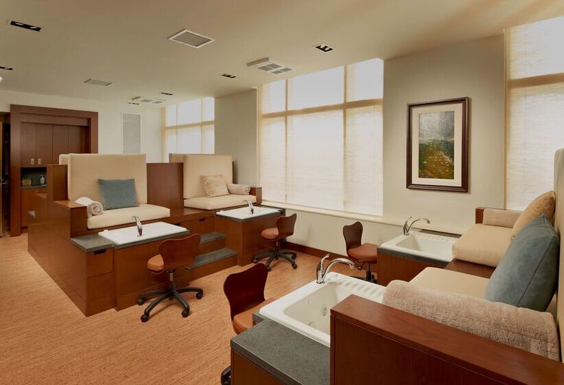 هتل Hyatt Regency Calgary