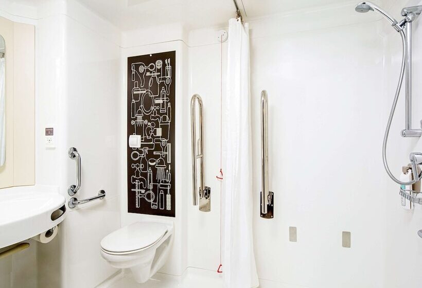 Отель Ibis London Excel Docklands