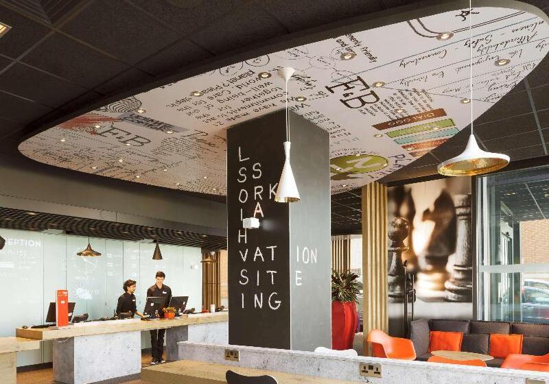 Отель Ibis London Excel Docklands