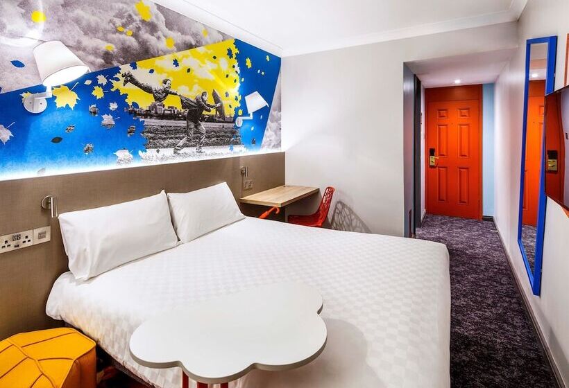 Отель Ibis Styles Manchester Portland