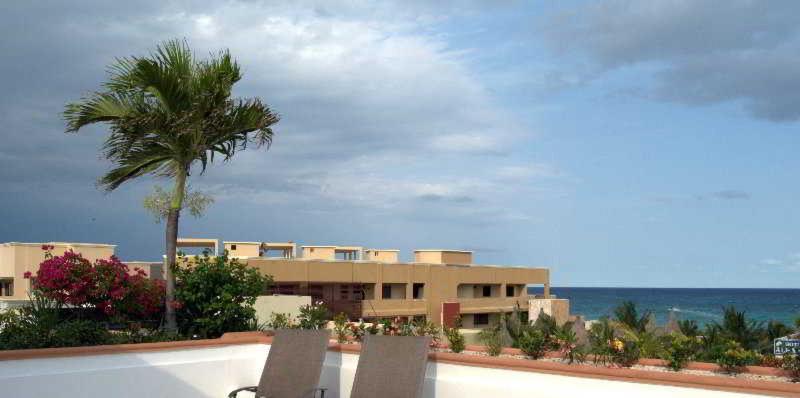 Отель Illusion Boutique Near Beach