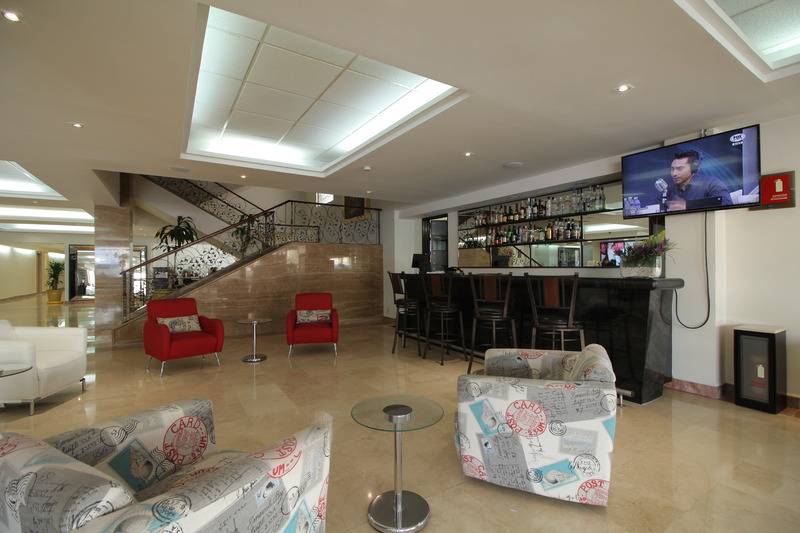 Отель Imperio De Angeles Executive Leon By Real De Minas Business Class