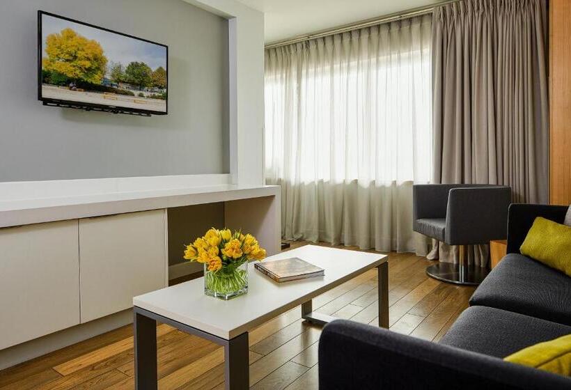 호텔 Inn At The Forks