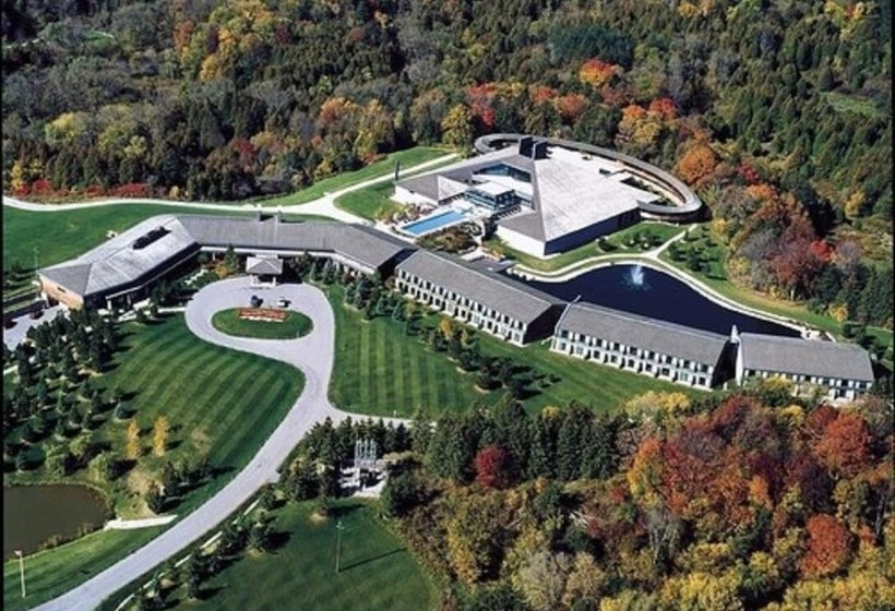 فندق Kingbridge Conference Centre &